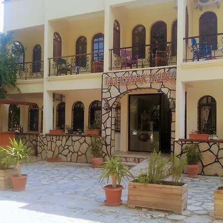 Tas Konak 4*
